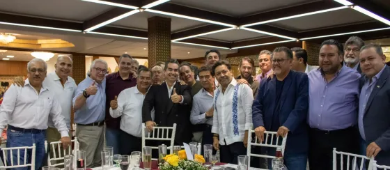 Empresarios poblanos respaldan Programa Estatal de Vivienda "Por Amor a Puebla"